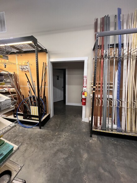 16 Moonshiners Way, Dawsonville, GA à vendre - Photo du bâtiment - Image 2 de 10