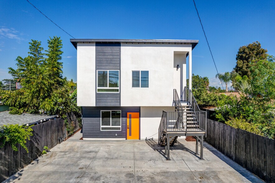 5822 Gage Ave, Bell Gardens, CA à vendre - Photo du bâtiment - Image 2 de 45