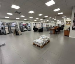 Clifton St, Lincoln for lease Interior Photo- Image 2 of 4