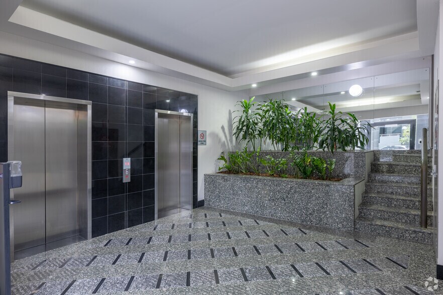 781 Pacific Hwy, CHATSWOOD à louer - Hall d’entrée - Image 2 de 4