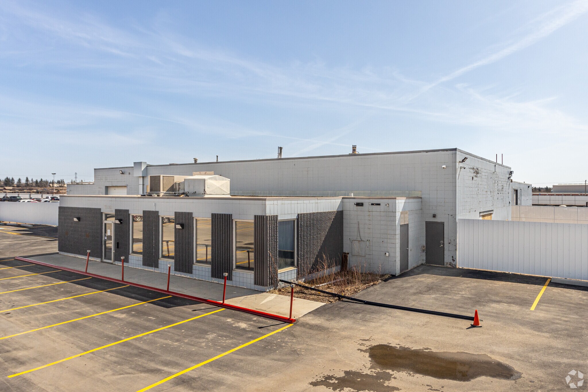 1201 76 Ave NW, Edmonton, AB for sale Primary Photo- Image 1 of 1