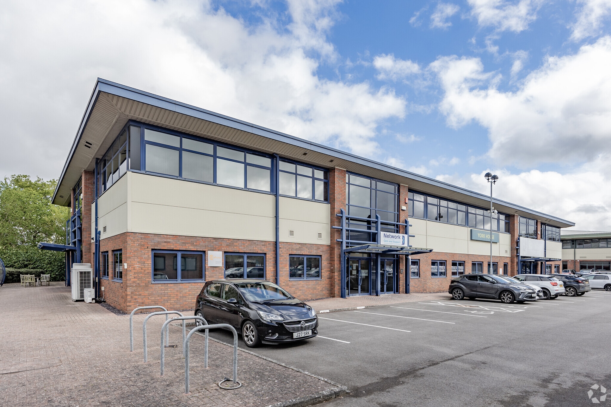 Dorcan Way, Swindon for lease Primary Photo- Image 1 of 7