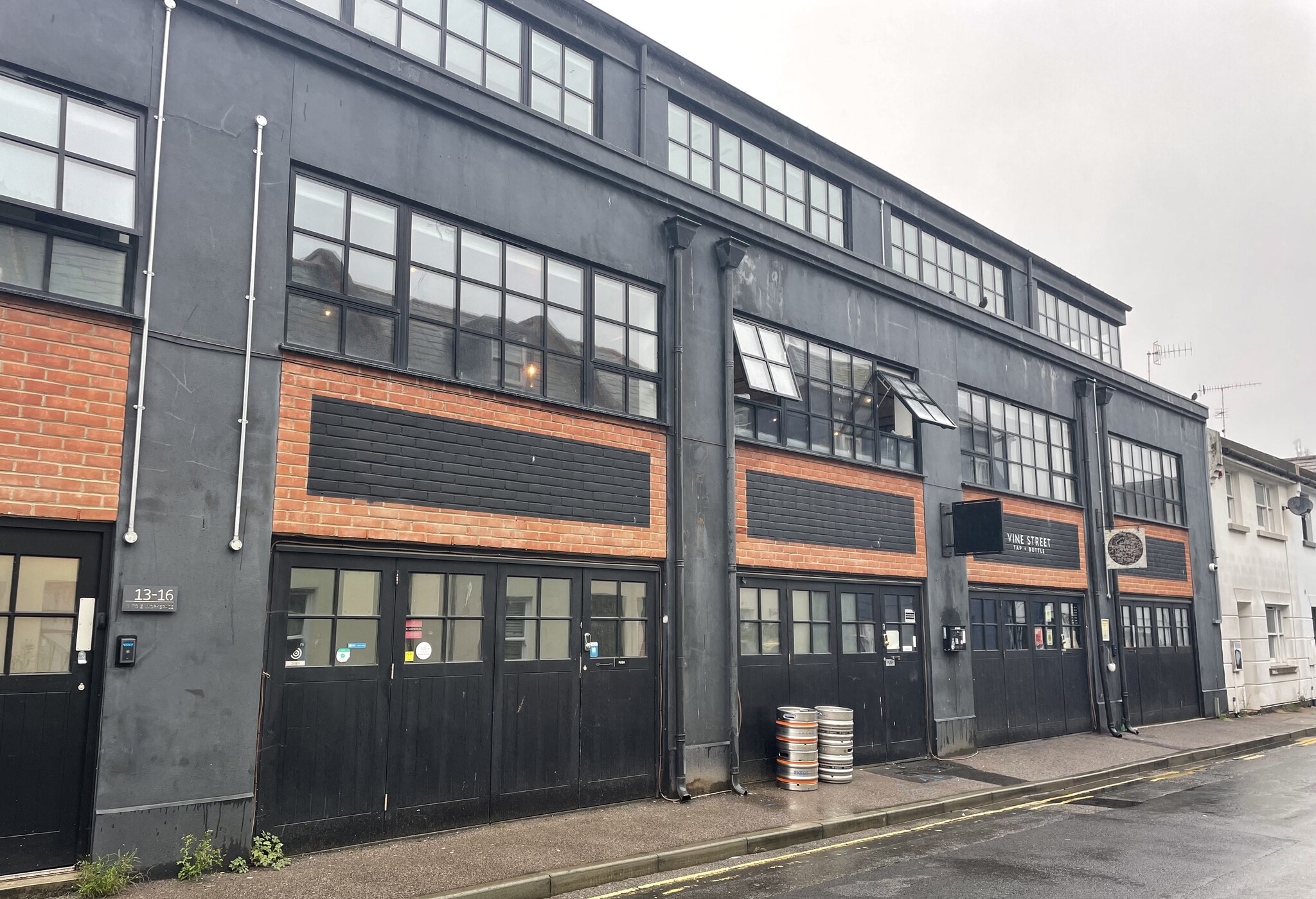 11-16 Vine St, Brighton for lease Building Photo- Image 1 of 11