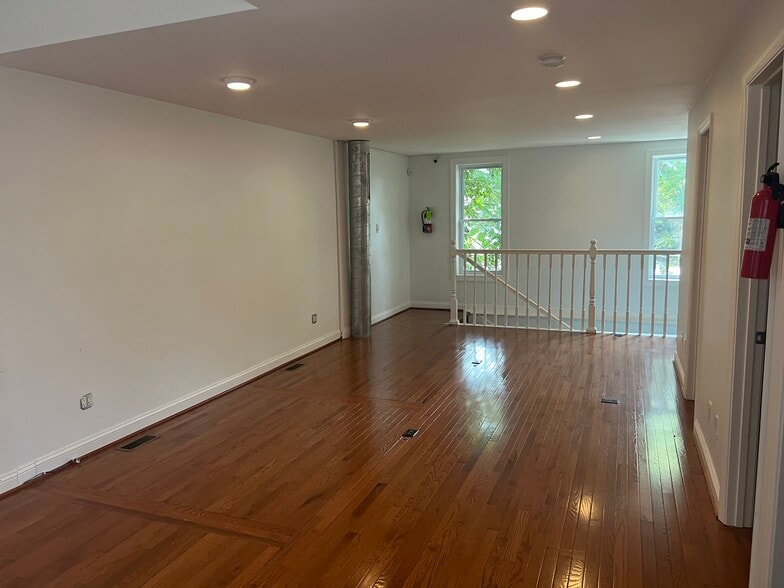 1415 H St NE, Washington, DC à vendre - Photo du bâtiment - Image 3 de 3