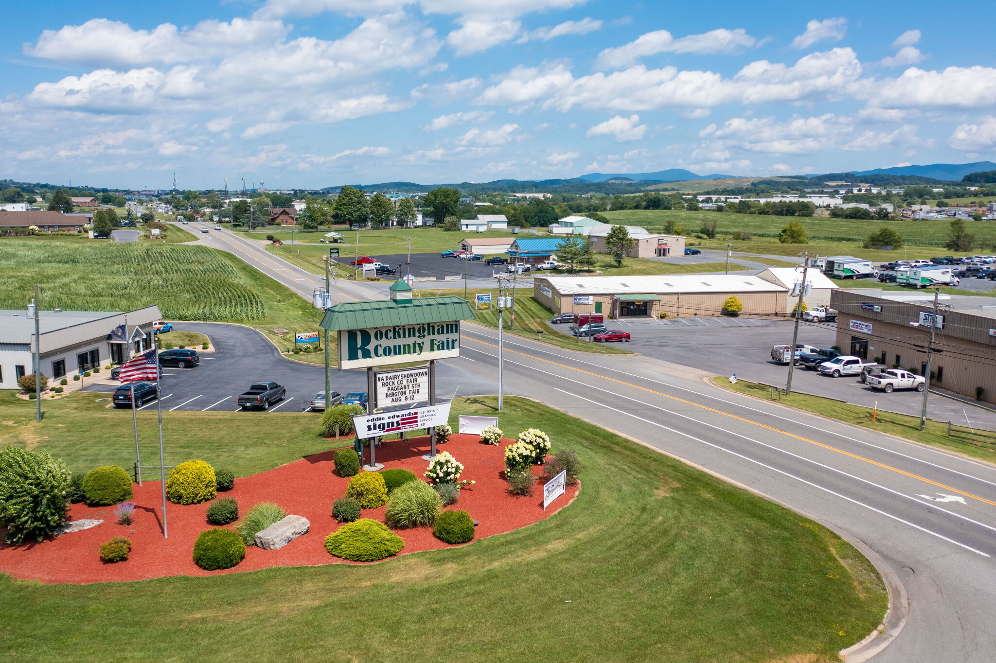 4771 S Valley Pike, Harrisonburg, VA à vendre Photo du bâtiment- Image 1 de 1