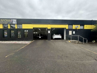 Plus de détails pour 13600 NE Spring Blvd, Bellevue, WA - Commerce de détail à louer