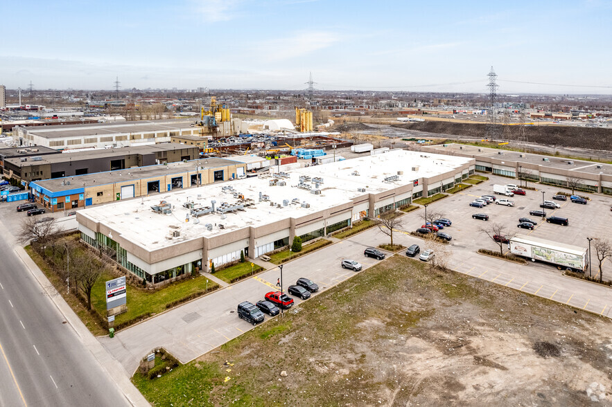 6325-6475 Boul des Grandes-Prairies, Montréal, QC for lease - Aerial - Image 2 of 16