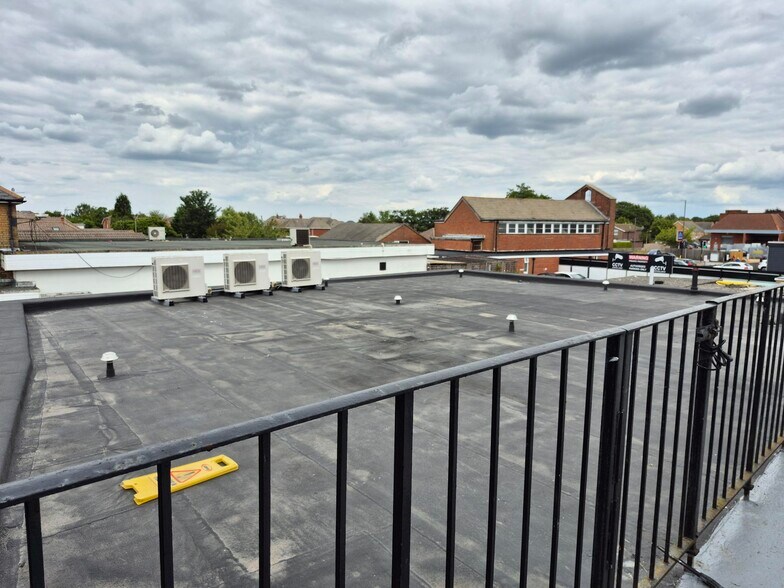 296 Wallisdown Rd, Bournemouth à vendre - Photo du bâtiment - Image 3 de 8