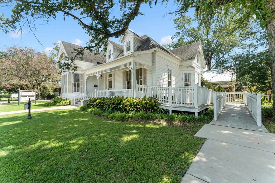 4642 Virginia St, Zachary, LA for sale - Building Photo - Image 2 of 13