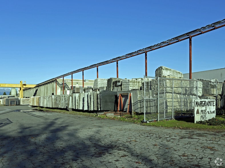 19135 94th Ave, Surrey, BC à vendre - Photo principale - Image 1 de 11