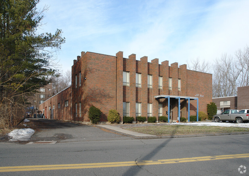 465 Ledyard St, Hartford, CT à vendre - Photo du bâtiment - Image 1 de 1