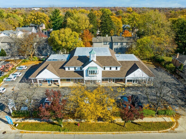 328-350 Ridge Rd, Wilmette, IL à louer - Photo du bâtiment - Image 1 de 23