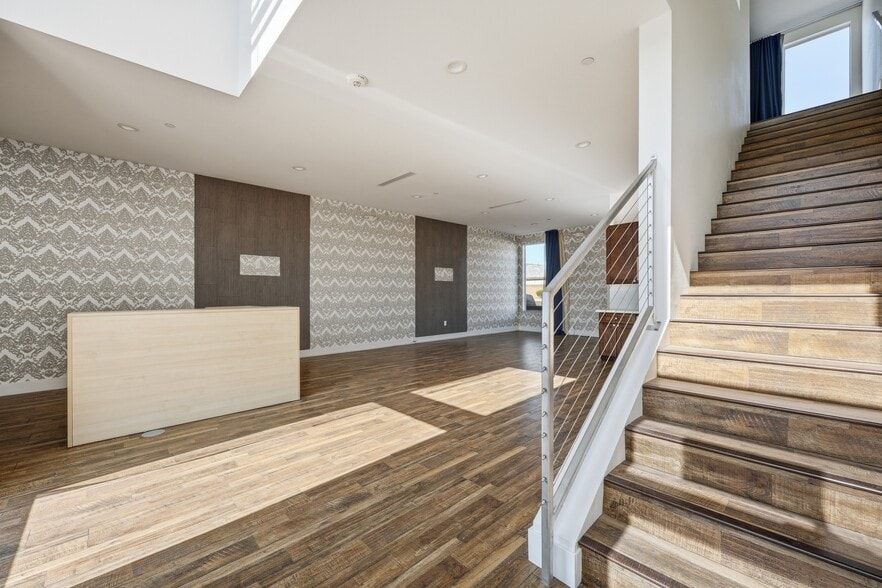 7336 W Post Rd, Las Vegas, NV for sale - Building Photo - Image 3 of 19