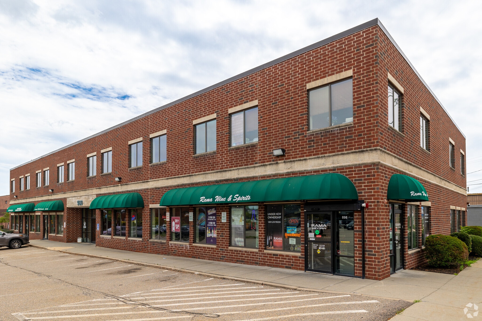 898-900 Washington St, Norwood, MA for lease Building Photo- Image 1 of 8