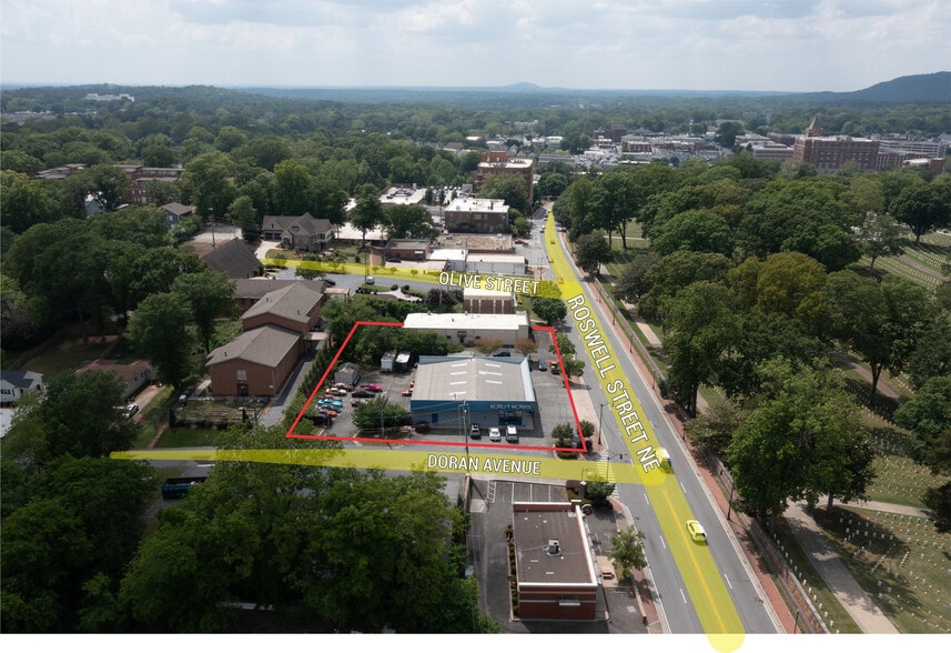 422 & 436 Roswell Street NE portfolio of 2 properties for sale on LoopNet.ca - Building Photo - Image 3 of 5