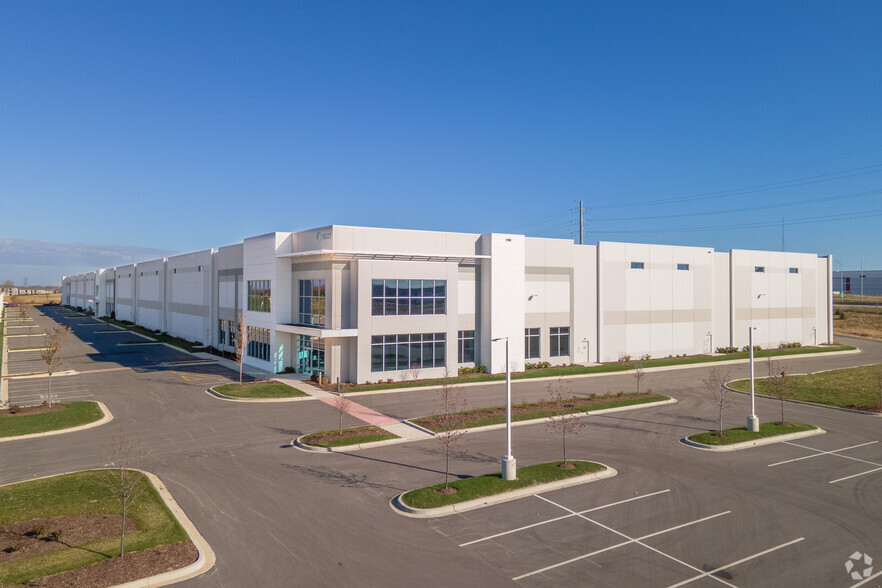 16323 Prologis Pky, Lockport, IL for lease - Primary Photo - Image 1 of 5