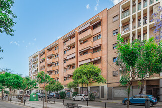 More details for Carrer Pintor Rafael Solbes, 12, València - Multifamily for Sale