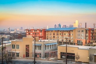 More details for 1818 Sylvan Ave, Dallas, TX - Retail for Lease