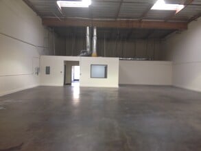 1260 E Locust St, Ontario, CA for lease Interior Photo- Image 2 of 6