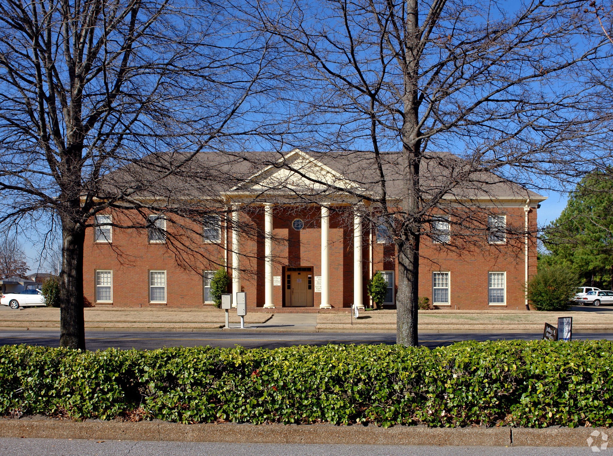 275 Walnut Bend Rd, Cordova, TN for sale Primary Photo- Image 1 of 7