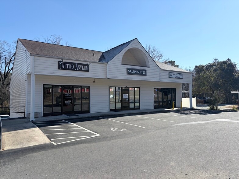 4422 N Roxboro St, Durham, NC for lease - Primary Photo - Image 1 of 6