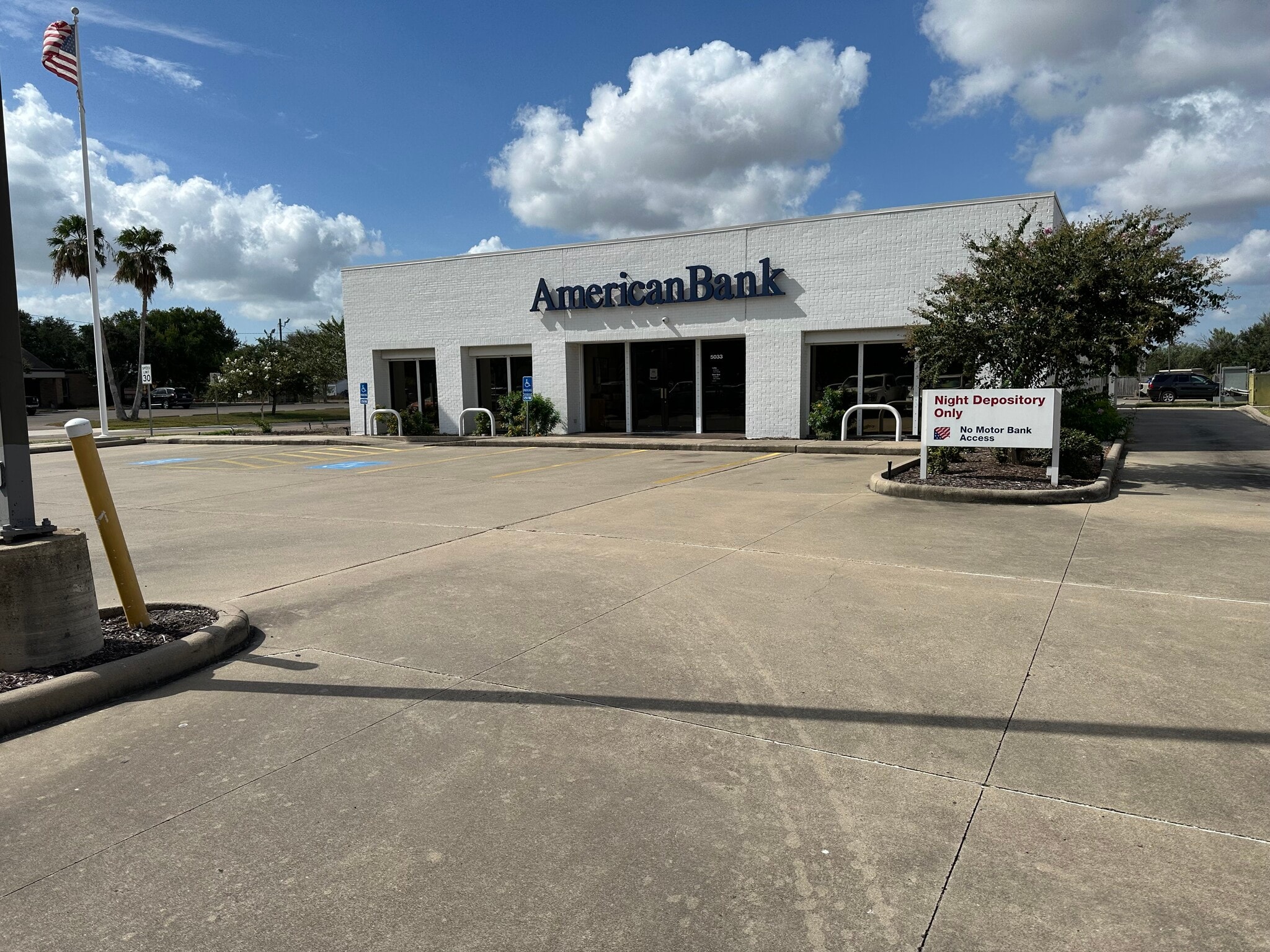 5033 Saratoga Blvd, Corpus Christi, TX for sale Primary Photo- Image 1 of 13