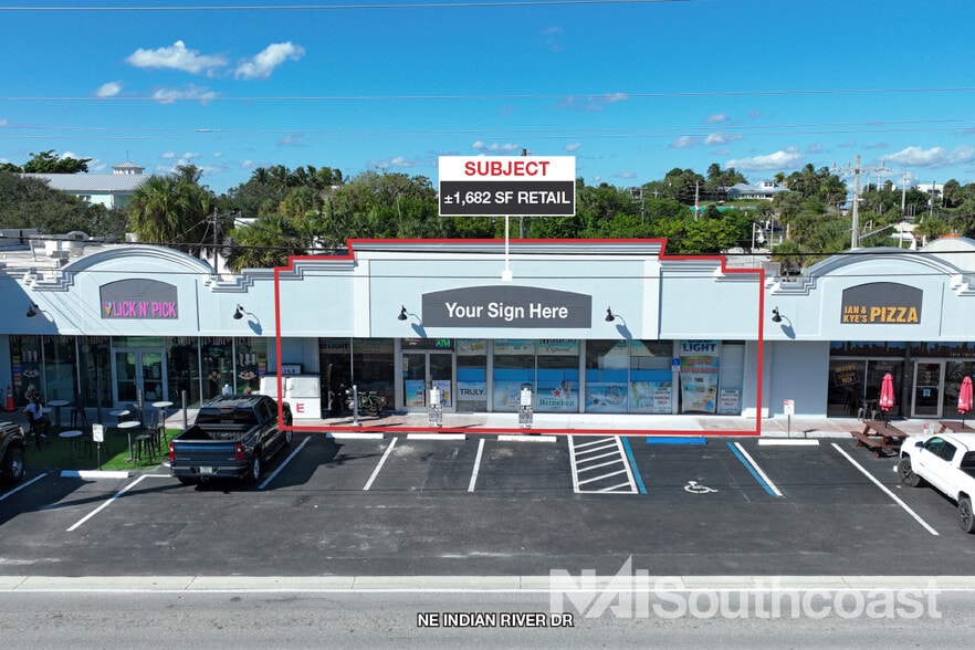 3290 NE Indian River Dr, Jensen Beach, FL for lease - Building Photo - Image 1 of 8