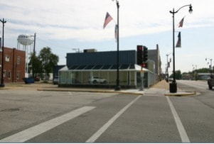 200 E Walnut St, Watseka, IL for lease - Building Photo - Image 3 of 3