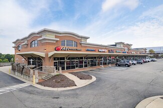 Plus de détails pour 4020-4052 Alpine Ave NW, Comstock Park, MI - Commerce de détail à louer