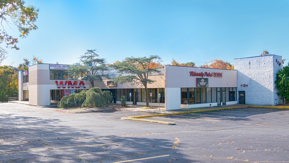 620 Waverly Ave, Patchogue, NY à louer - Photo du bâtiment - Image 1 de 7