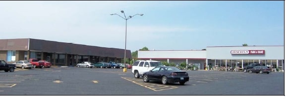 1551 Commercial St, Warsaw, MO for lease - Primary Photo - Image 1 of 1