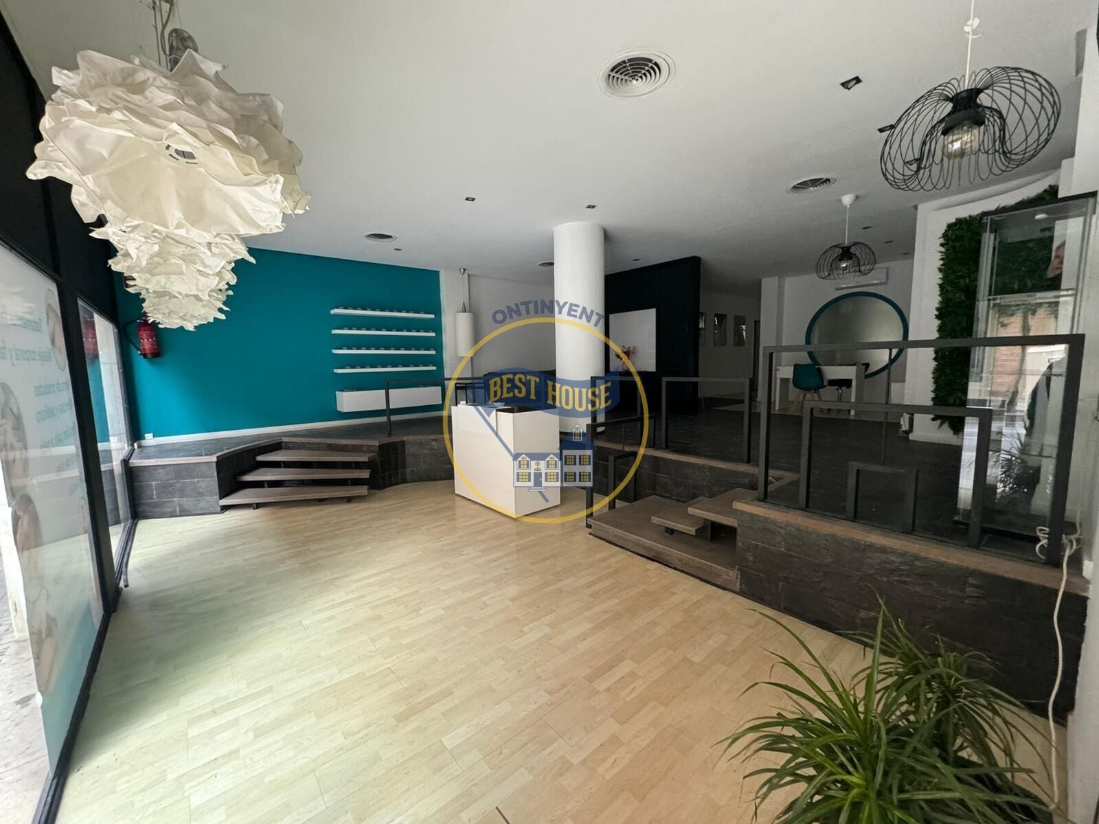 Retail in Ontinyent, Valencia for sale Primary Photo- Image 1 of 11