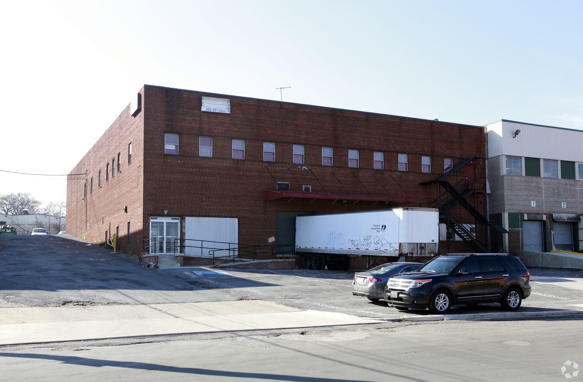 6210 Chillum Pl NW, Washington, DC for lease Primary Photo- Image 1 of 4