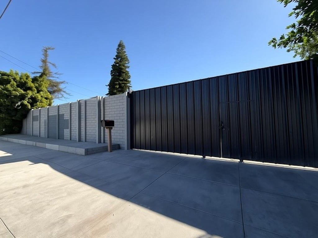 2246 Durfee Ave, El Monte, CA for lease Building Photo- Image 1 of 10