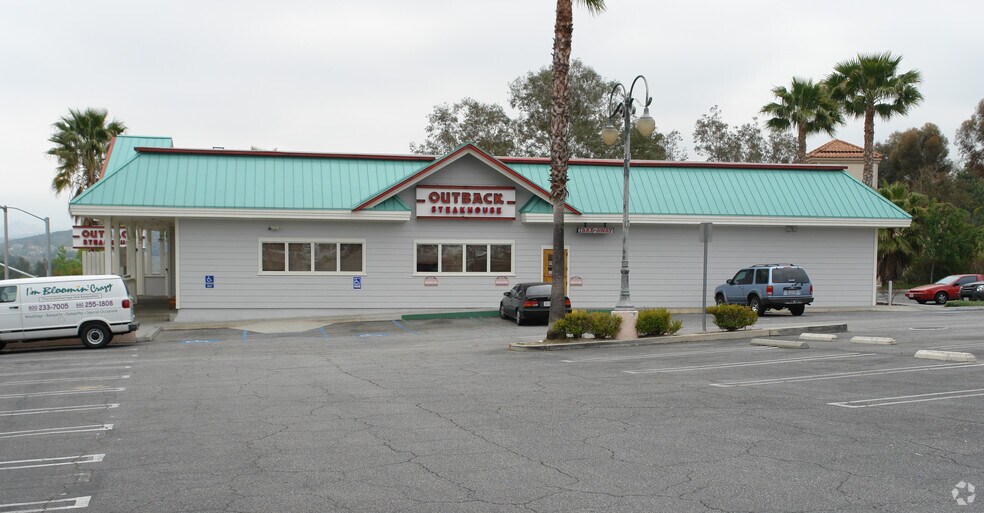 25261 The Old Rd, Stevenson Ranch, CA for sale - Building Photo - Image 3 of 5