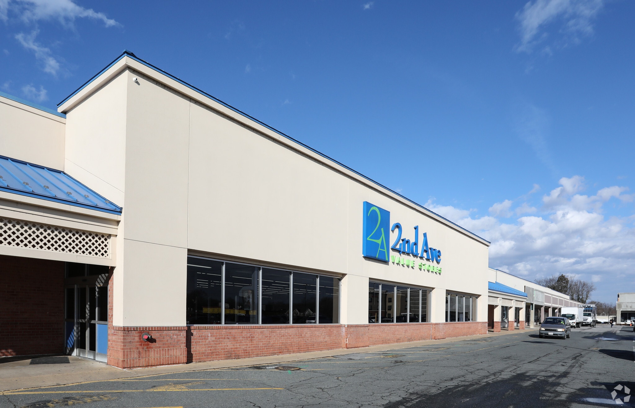 8700 Richmond Hwy, Alexandria, VA for lease Primary Photo- Image 1 of 3