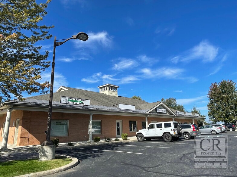 1289 Route 9, Wappingers Falls, NY à vendre - Photo du bâtiment - Image 1 de 6