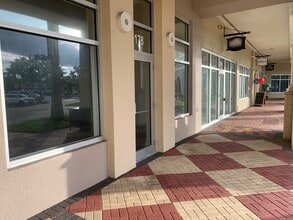 2355 vanderbilt beach Rd, Naples, FL for lease Interior Photo- Image 2 of 10