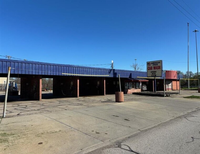 11870 Bellaire Rd, Cleveland, OH à vendre - Photo du bâtiment - Image 3 de 4