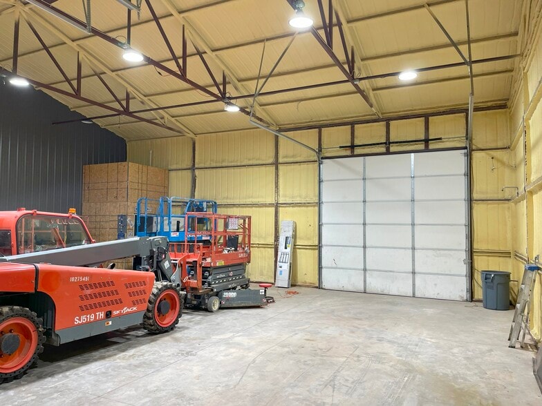 16915 Hefner rd, El Reno, OK for sale - Interior Photo - Image 3 of 8