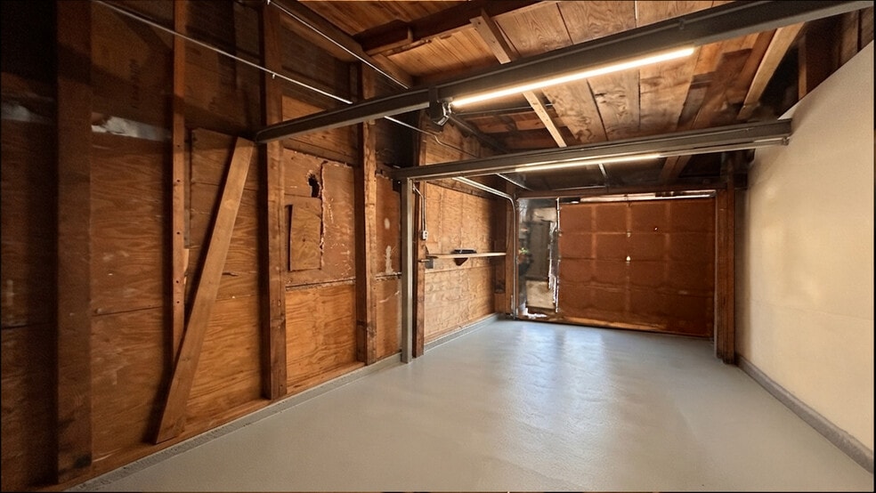 150 N 8th St, Brooklyn, NY for lease - Building Photo - Image 3 of 7