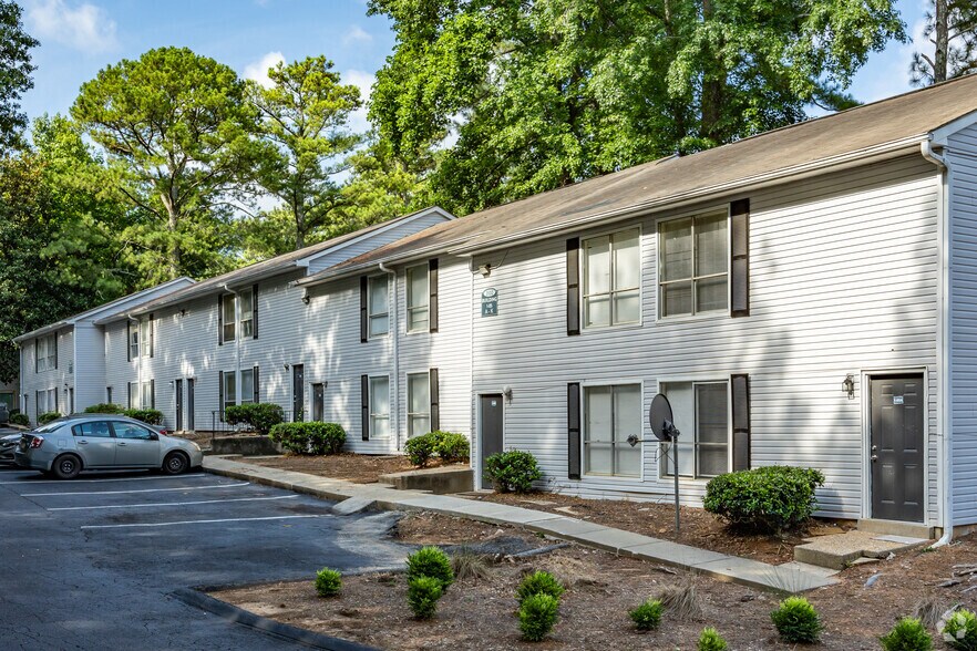 3100 Godby Rd, College Park, GA à vendre - Photo du bâtiment - Image 2 de 30