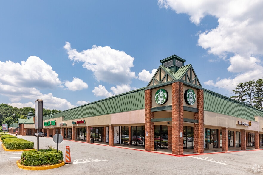 2036 Johnson Ferry Rd NE, Atlanta, GA for lease - Primary Photo - Image 1 of 12