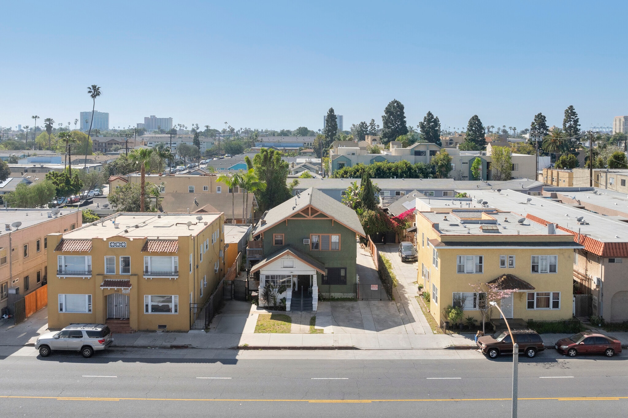 1242 E 7th St, Long Beach, CA for sale Primary Photo- Image 1 of 32