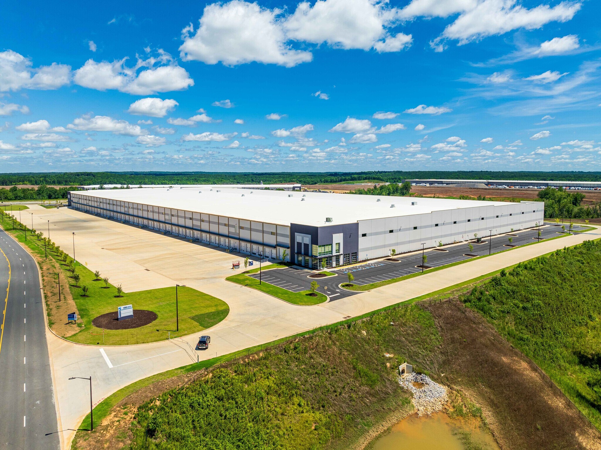 Logistics Pky, Jackson, GA à louer Photo du bâtiment- Image 1 de 5
