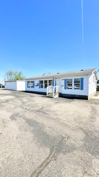 1310 Poplar st, Terre Haute, IN à vendre - Photo du bâtiment - Image 3 de 12