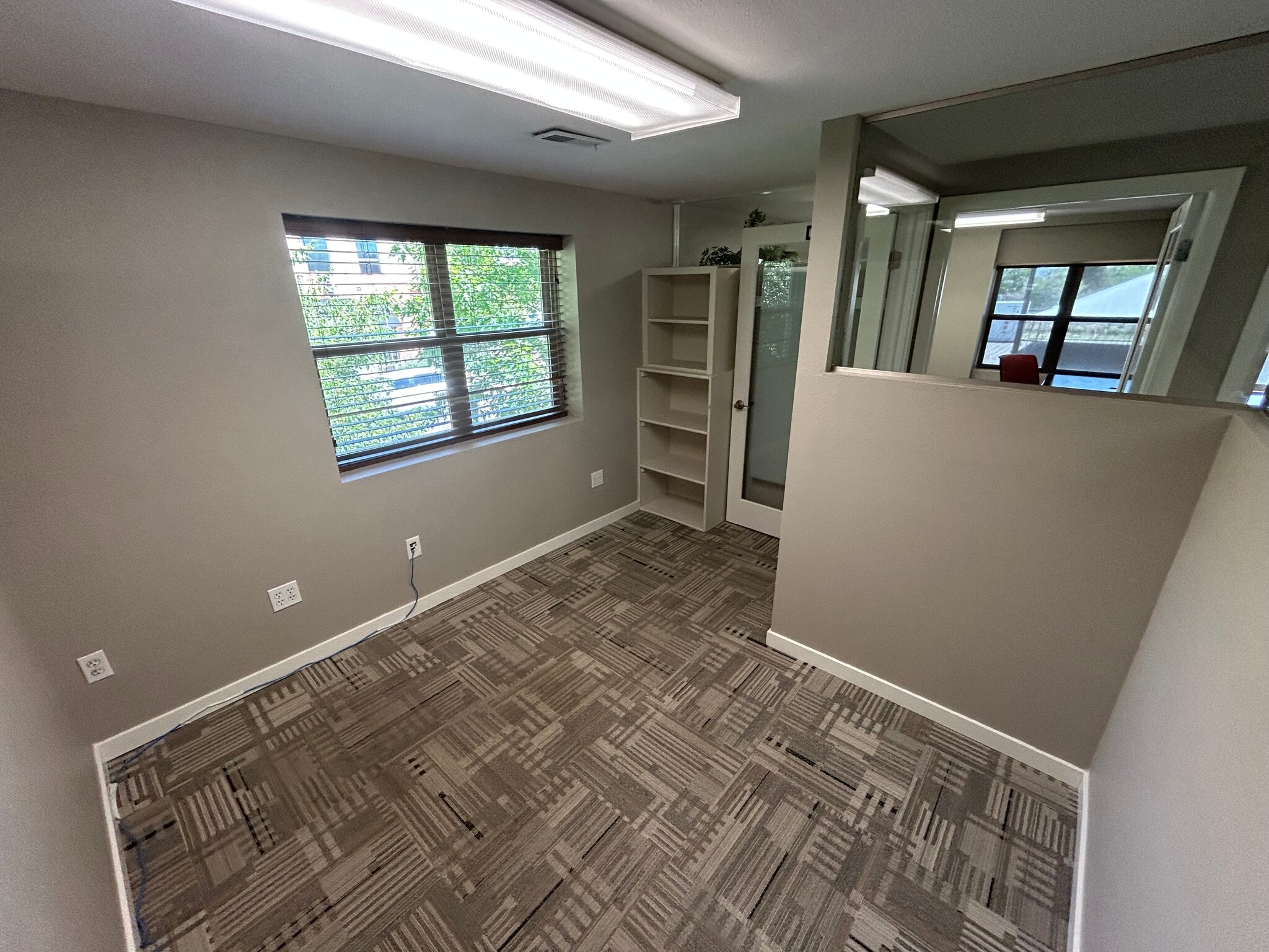 841 Front St, Louisville, CO for lease Interior Photo- Image 1 of 2