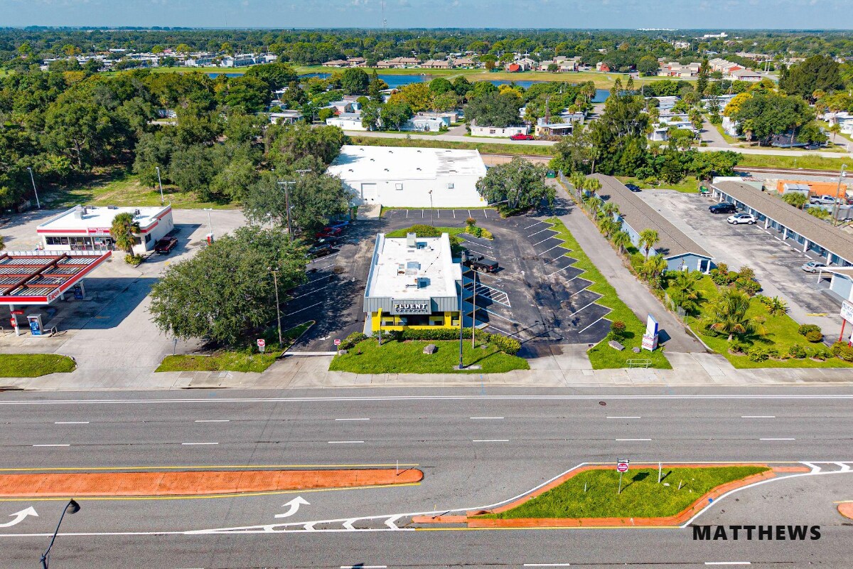 941 N Cocoa Blvd, Cocoa, FL à vendre Photo du bâtiment- Image 1 de 4