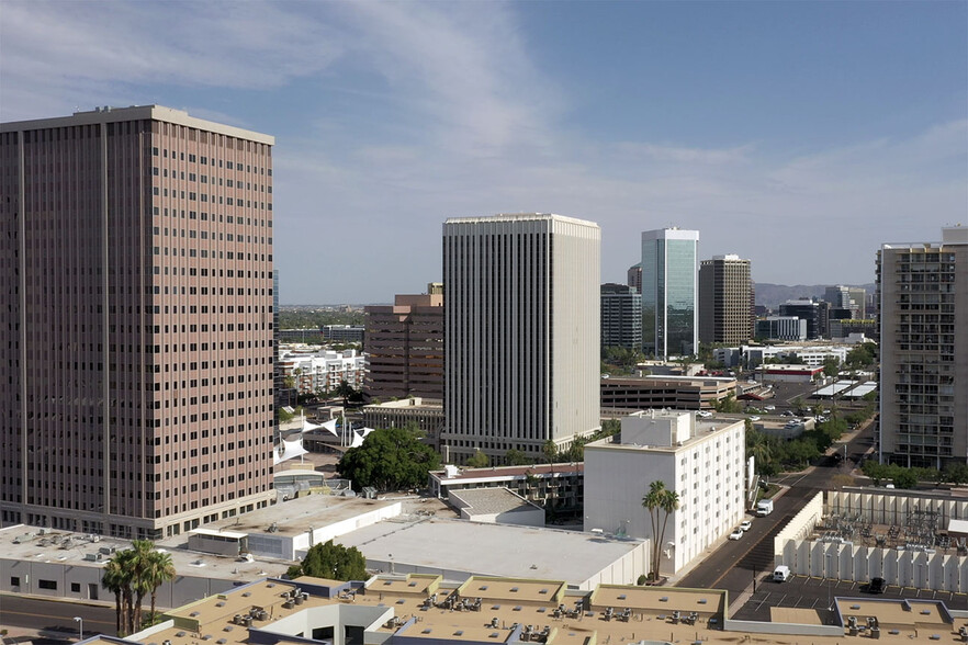 4000 N Central Ave, Phoenix, AZ for lease - Aerial Video - Image 2 of 9