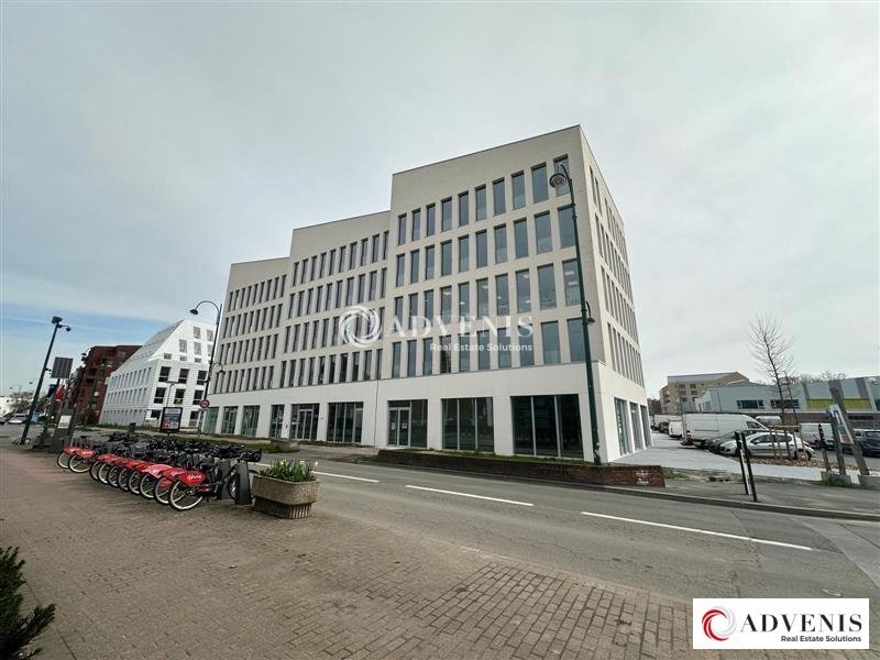 Office in VILLENEUVE-D'ASCQ for lease Building Photo- Image 1 of 7